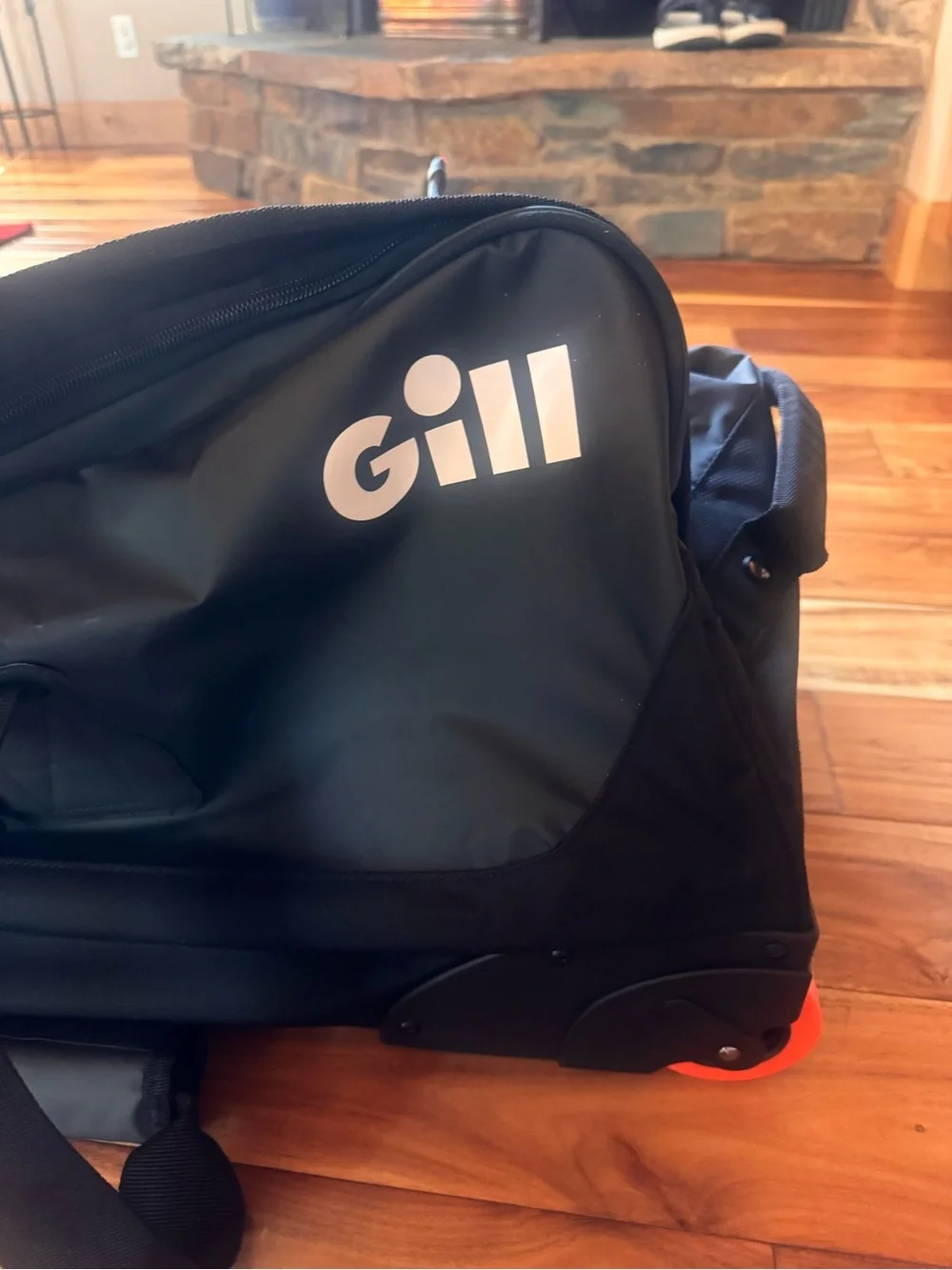NWT Gill Black Rolling Duffel 115 L Jumbo Bag with Dual Carry Straps
